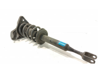 Передний амортизатор с пружиной      