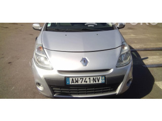 Ручка стеклоочистителей 8201590631 Renault Clio III