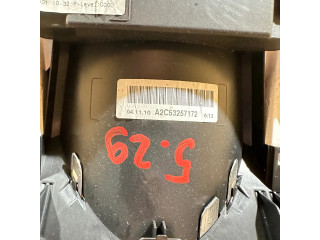 Přístrojová deska Mercedes-Benz E W212 2011 A2129001610, A2049024202