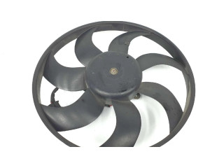 Вентилятор радиатора LR100366 Land Rover Range Rover Evoque L538 2.2