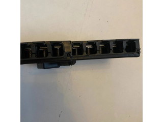 Блок предохранителей A2055402850, A2055402840 Mercedes-Benz C AMG W205