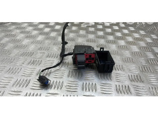 Блок предохранителей  6G9T14B192AA   Volvo V70    