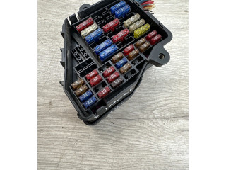   Pojistková skříňka    Volkswagen New Beetle 1999