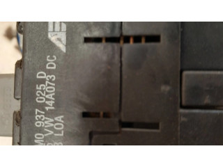 Блок предохранителей 7M0937025D Ford Galaxy