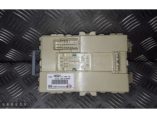 Блок предохранителей 919501k541   KIA Venga    