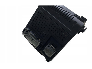 Блок предохранителей 30728542, 30728542 Volvo S80