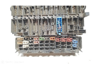 Блок предохранителей 357937039 Volkswagen Transporter - Caravelle T4