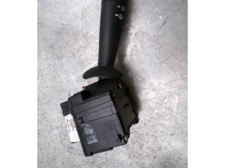 Ручка стеклоочистителей 8201168003   Dacia Sandero