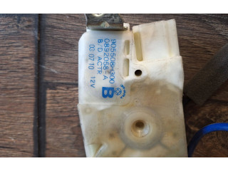 Zámek zadních dveří 905508H300, 0892058A Nissan X-Trail T30 2003