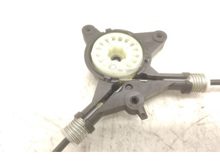 Ручка стеклоочистителей Mazda 5