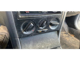 Блок управления климат-контролем 1J0820045E01C Skoda Octavia Mk1 (1U)