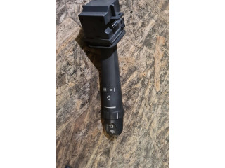 Ручка стеклоочистителей    Volvo V70