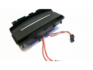 12 V гнездо (сзади)