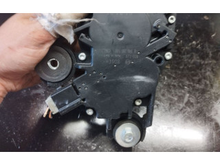 Моторчик заднего дворника 0390201588 Mazda 3 I