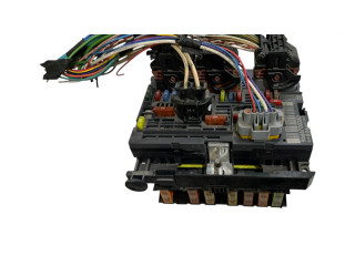 Блок предохранителей 9666700380   Peugeot Partner    