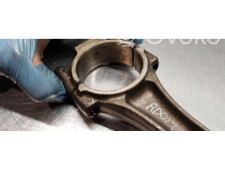 Поршень DDY 04L107065AM001, 03L105401A Skoda Octavia Mk3 (5E)