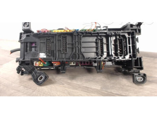 Блок предохранителей  2465401850, 2465401850   Mercedes-Benz A W176    