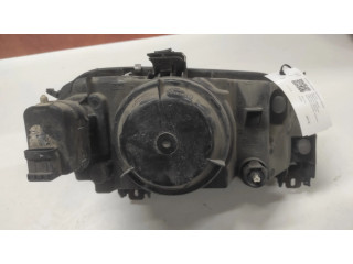 Передняя фара  