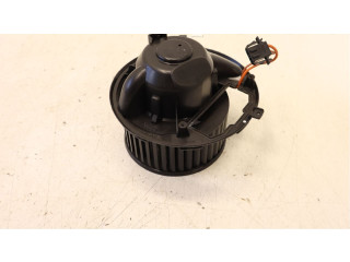 Вентилятор печки 1K1820015Q Skoda Yeti (5L)