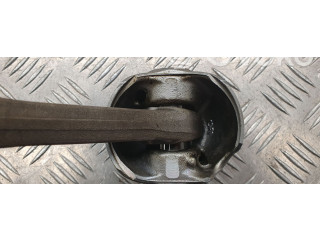  Поршень с шатуном    Skoda Octavia Mk3 (5E)  