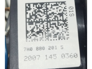 Подушка безопасности водителя 7H0880201S   Volkswagen Transporter - Caravelle T5