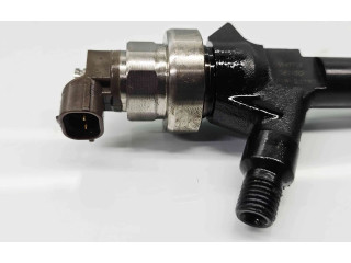 Vstřikovač 5567729 Chevrolet Cruze