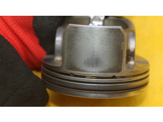 Поршень с шатуном 4J11 Mitsubishi Outlander