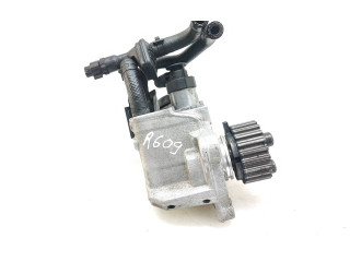 Pojistková skříňka Топливный насос 03L130755J, 0445010520 Volkswagen Transporter - Caravelle T5 2013