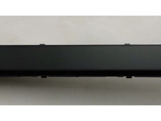 Отделочная ленточка заднего бампера