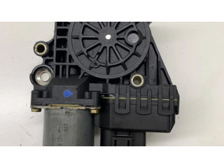 Передний двигатель механизма для подъема окон