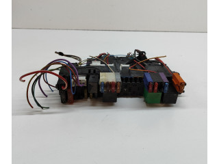 Pojistková skříňka A0275454532, 05045123 Mercede-Benz S W220 1999