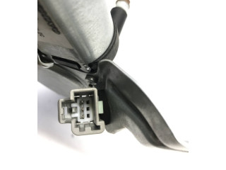 Моторчик заднего дворника 8638163 Volvo XC90