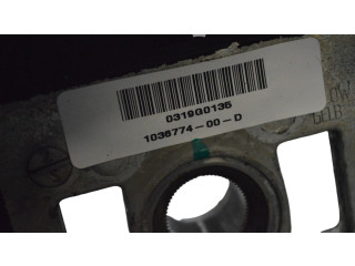 Руль Tesla Model X 2015 - года 103677400D