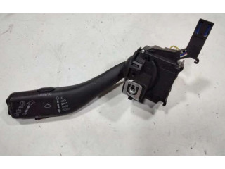 Ручка стеклоочистителей    Volkswagen Caddy