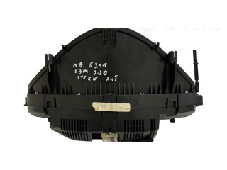 Přístrojová deska Mercedes-Benz E W211 2003 A2115405711, 110080250015