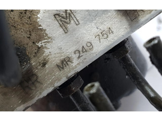 Блок АБС MR249754, MR249754 Mitsubishi Carisma 1996 - 1999 года