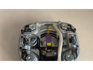 Подушка безопасности водителя 1Z0880201AE Skoda Octavia Mk2 (1Z)