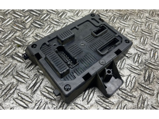 Блок комфорта 8201054128   Renault Clio III   