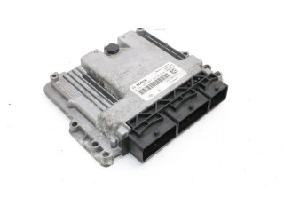 Блок управления двигателя 237106626R, 0281034037 Nissan NV300