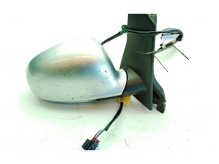 Зеркало электрическое Volkswagen Golf Plus 2005 - 2013 года