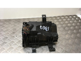 Pojistková skříňka V23134J59X431 Mazda 6 2007