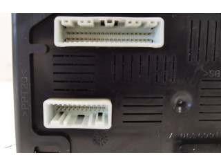 Pojistková skříňka Řídící jednotka BSM 8200497362, 281136807B Renault Modus 2005