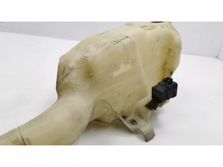 Бачок оконной жидкости