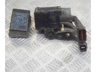   Pojistková skříňka    Dodge Stealth 1994