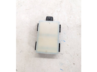 Датчик слепых зон 31451934 Volvo XC90