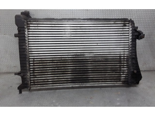 Интеркулер Volkswagen Caddy