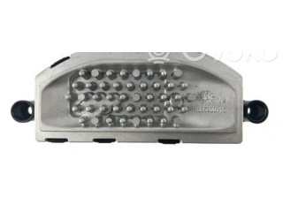 Вентилятор печки 5Q0907521F Skoda Octavia Mk4