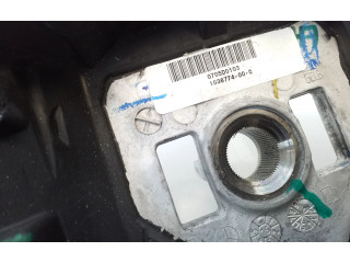 Руль Tesla Model X 2015 - года 103677400C