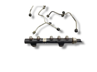 Топливная рампа 9684753080, 94675G01 Citroen C4 I Picasso для двигателя 9HR (DV6C)