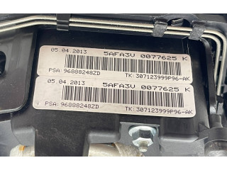 Подушка безопасности водителя 96888248ZD Citroen DS4